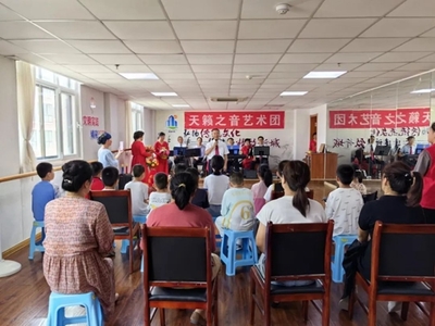 威海市開展多彩“八一”主題實踐活動，以文藝展演厚植青少年愛國情懷